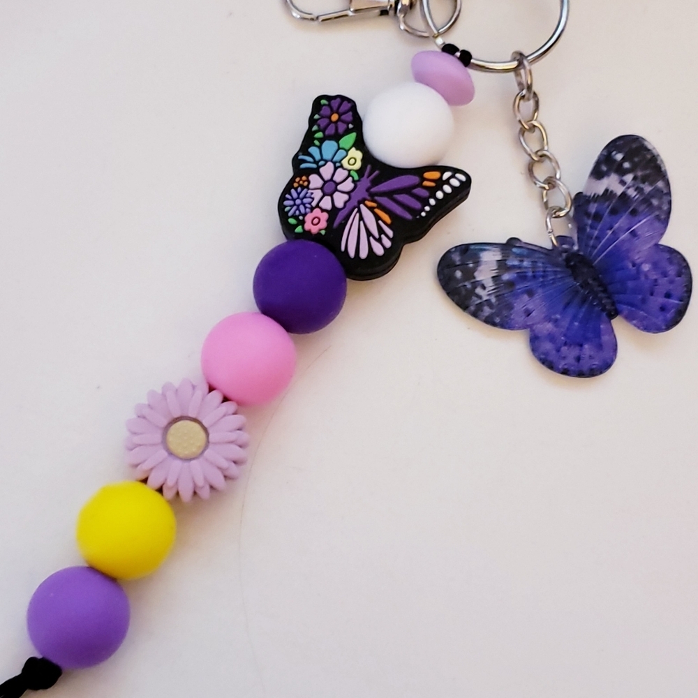 Handmade SiIicone Focal Beaded Purple Flower Butterfly Keychain